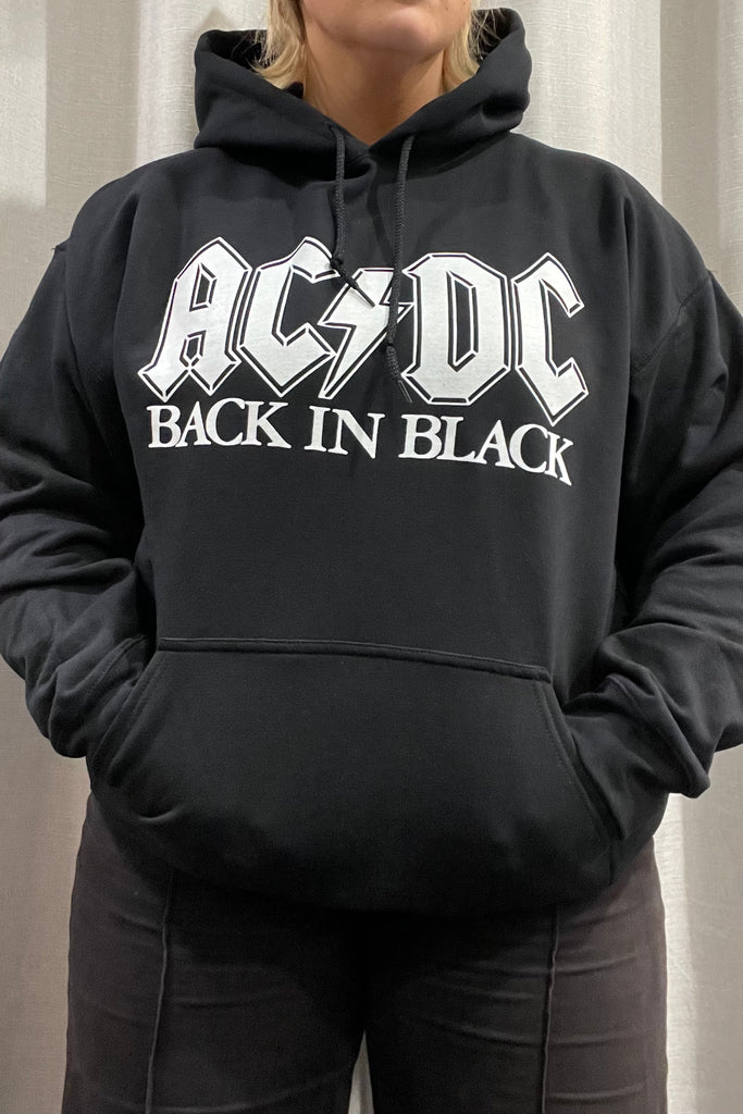 Ac dc back 2024 in black hoodie